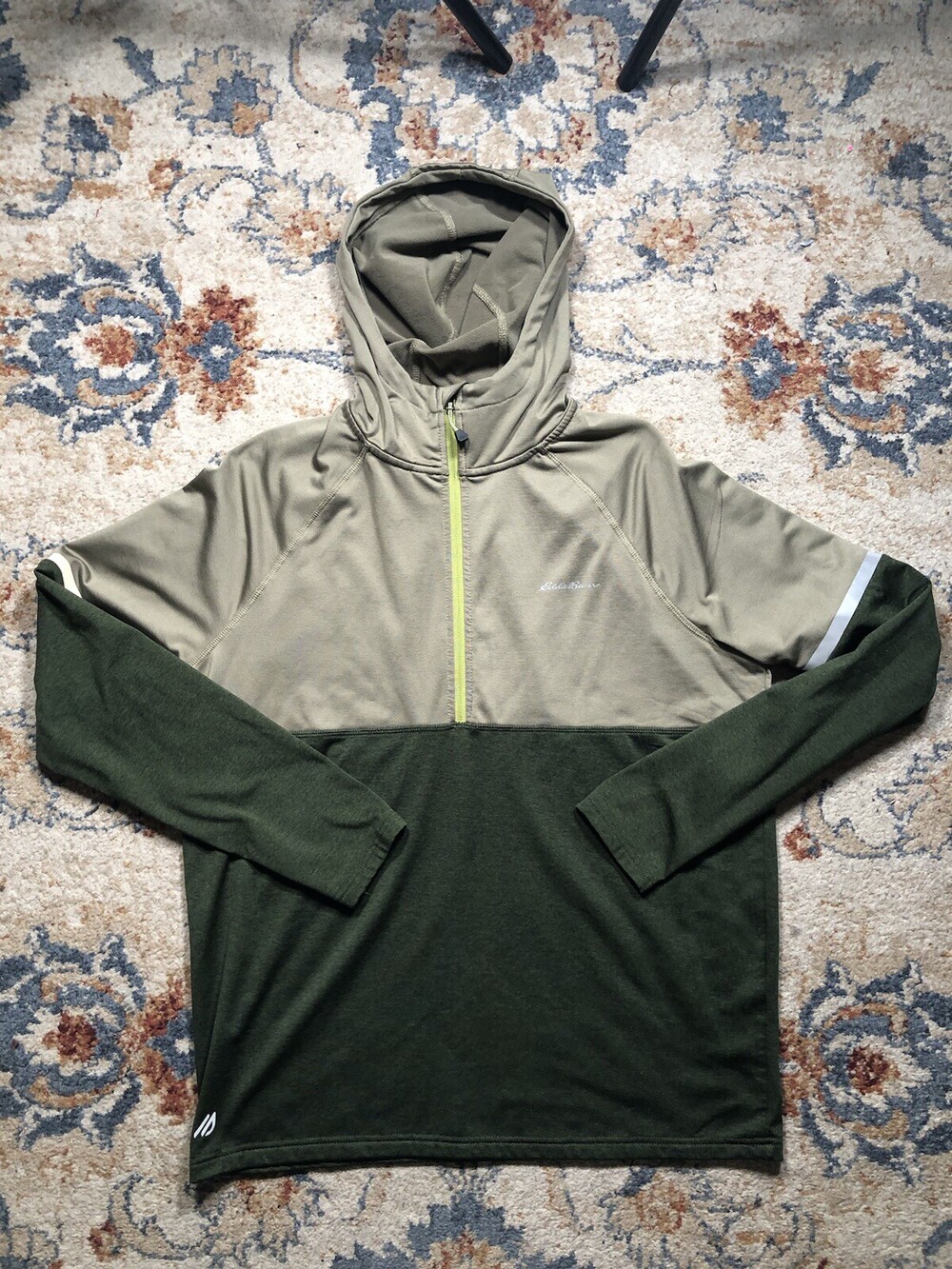 Eddie Bauer Motion Jacket Men Medium Beige 1/2 Zip Activewear Hoodie Lightweight